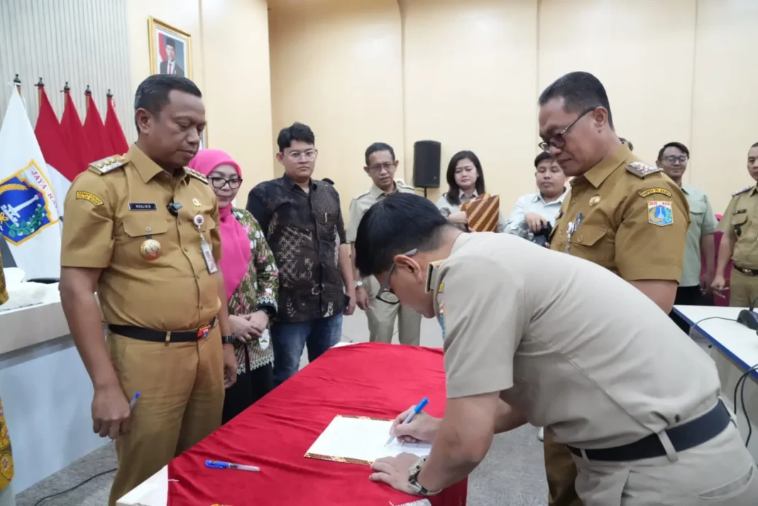 Pemkot jakarta timur Perkuat