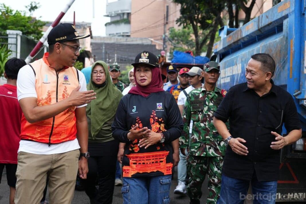 Pemkot Jakarta Barat Gelar Kerja Bakti