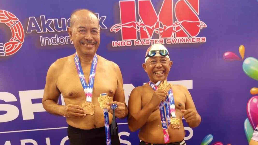 Kejuaraan Renang Master GBK 2026 Perenang Senior Ibrahim Raih 4 Medali di Usia 68 Tahun