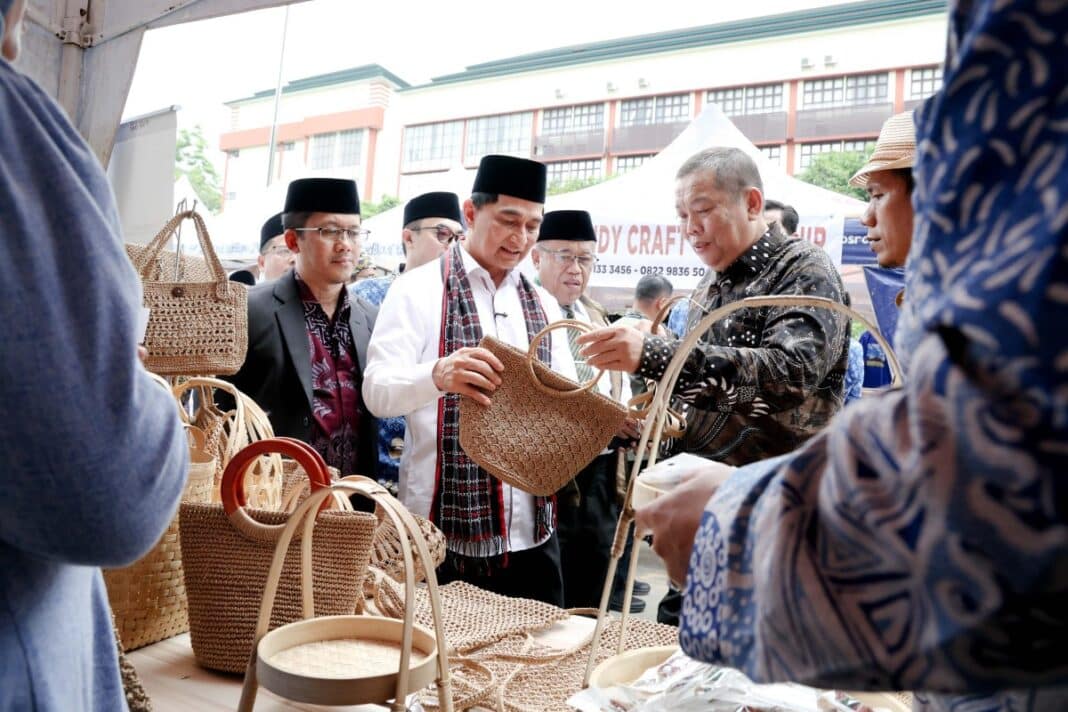 Wagub Banten Dimyati Tekankan Peran Teknologi untuk Percepat Layanan Publik di Dies Natalis UIN Banten