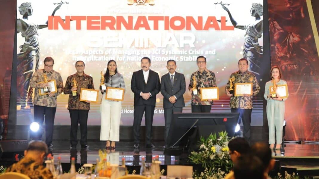 Jaksa Agung Soroti Turbulensi IHSG, Dorong Denda Damai untuk Stabilitas Ekonomi