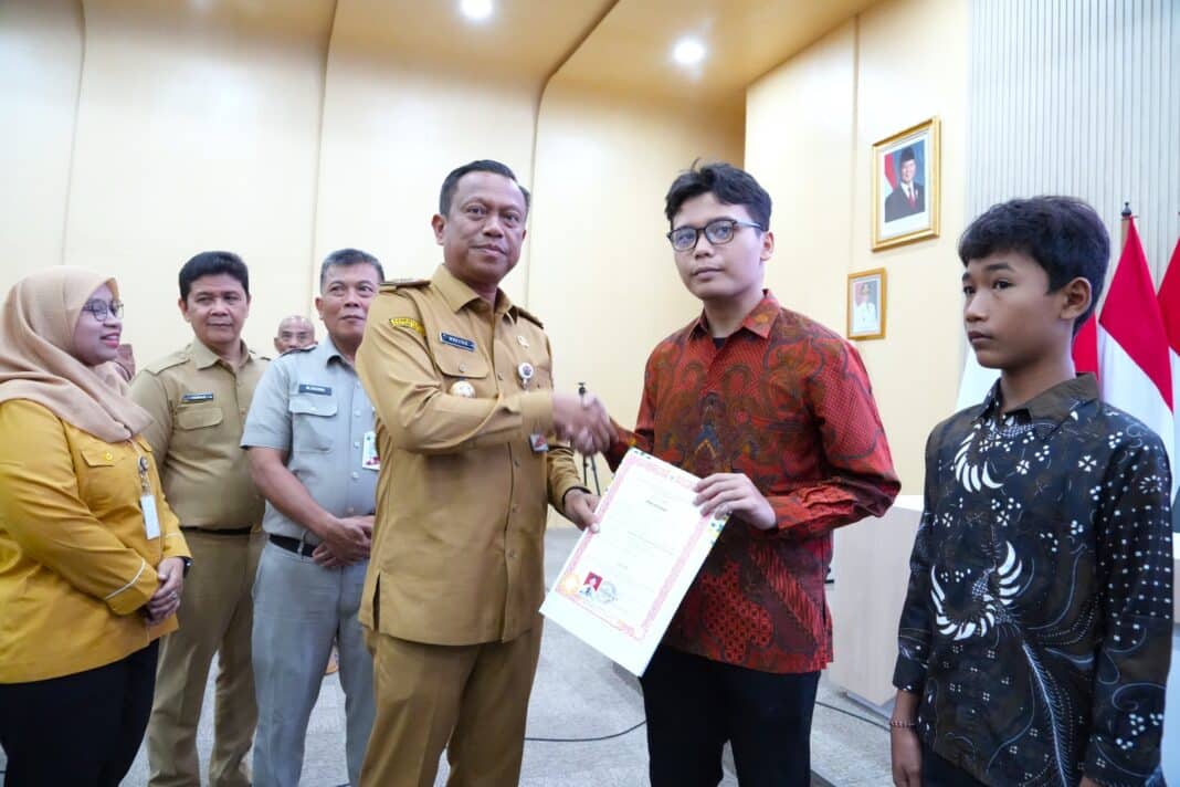 Pemutihan Ijazah 2026 di Jakarta Timur Bantu 297 Warga Akses Pendidikan dan Kerja